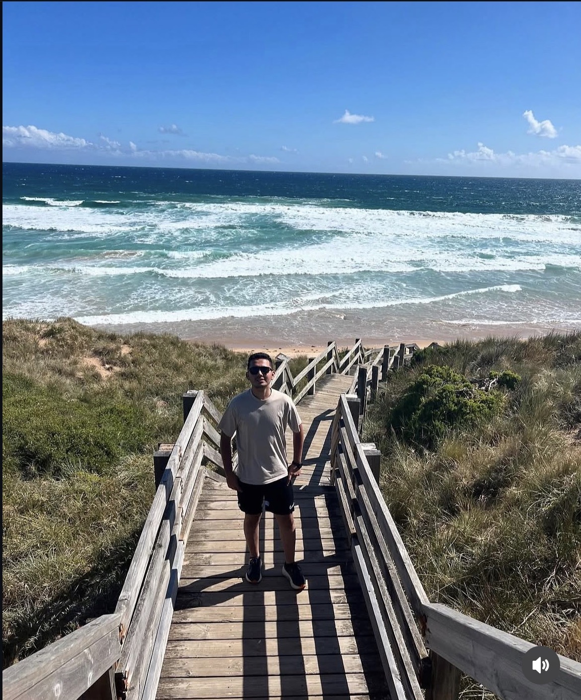 Boardwalk to the surf